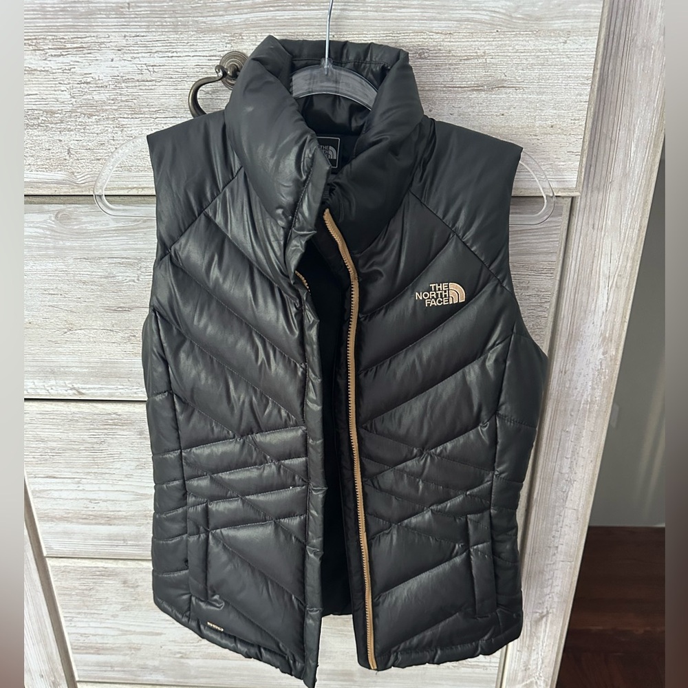 Northface vest